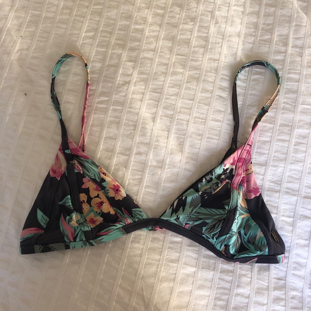 Bikini top
